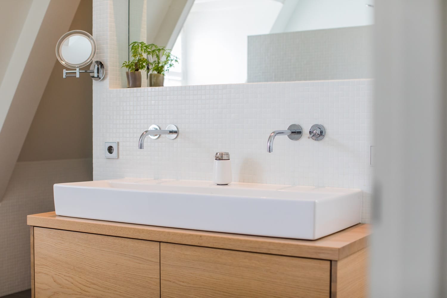Badkamer & slaapkamer — beeld 6 van 6